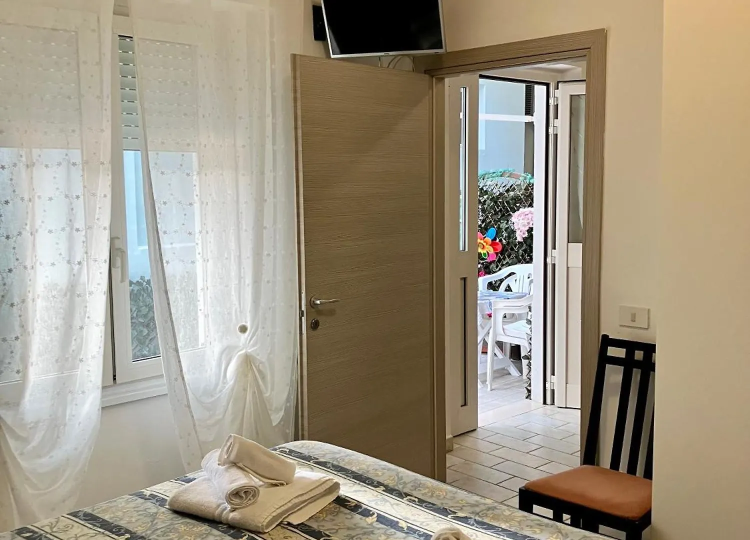 Hotel Ginevra E Residence 卡托利卡