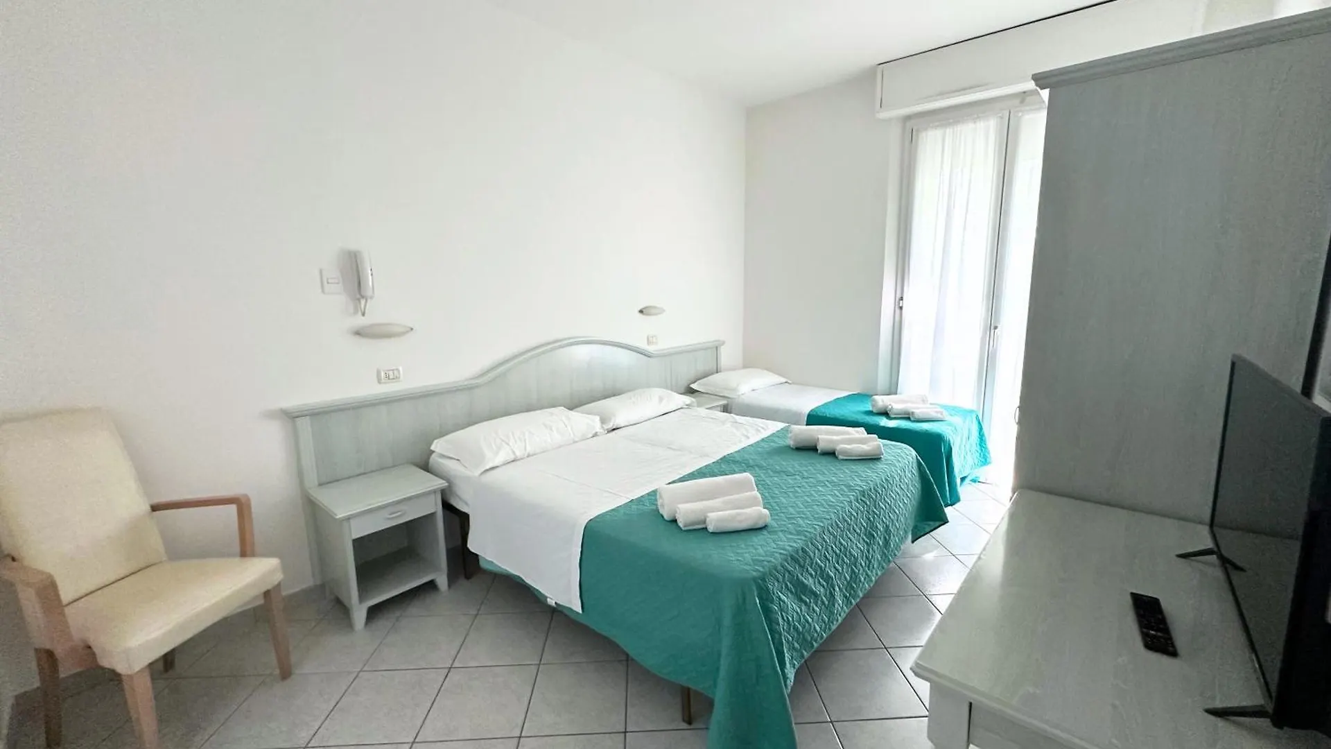 Hotel Ginevra E Residence 卡托利卡 0*,